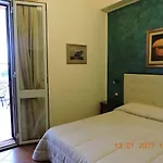 Bed & Breakfast Aquila Reale 4*
