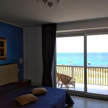 Bed & Breakfast Aquila Reale 4*