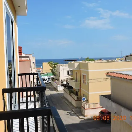 Aquila Reale Portopalo Di Capo Passero