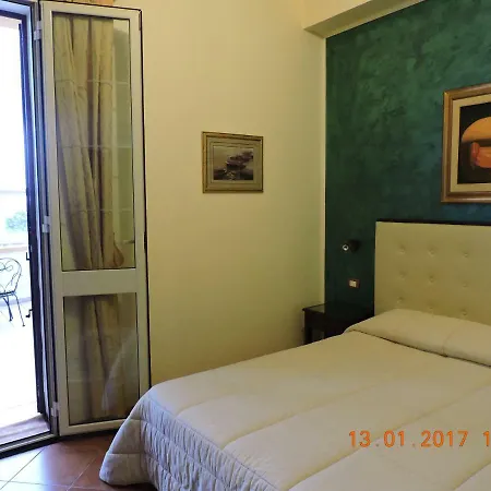 Bed & Breakfast Aquila Reale 4*
